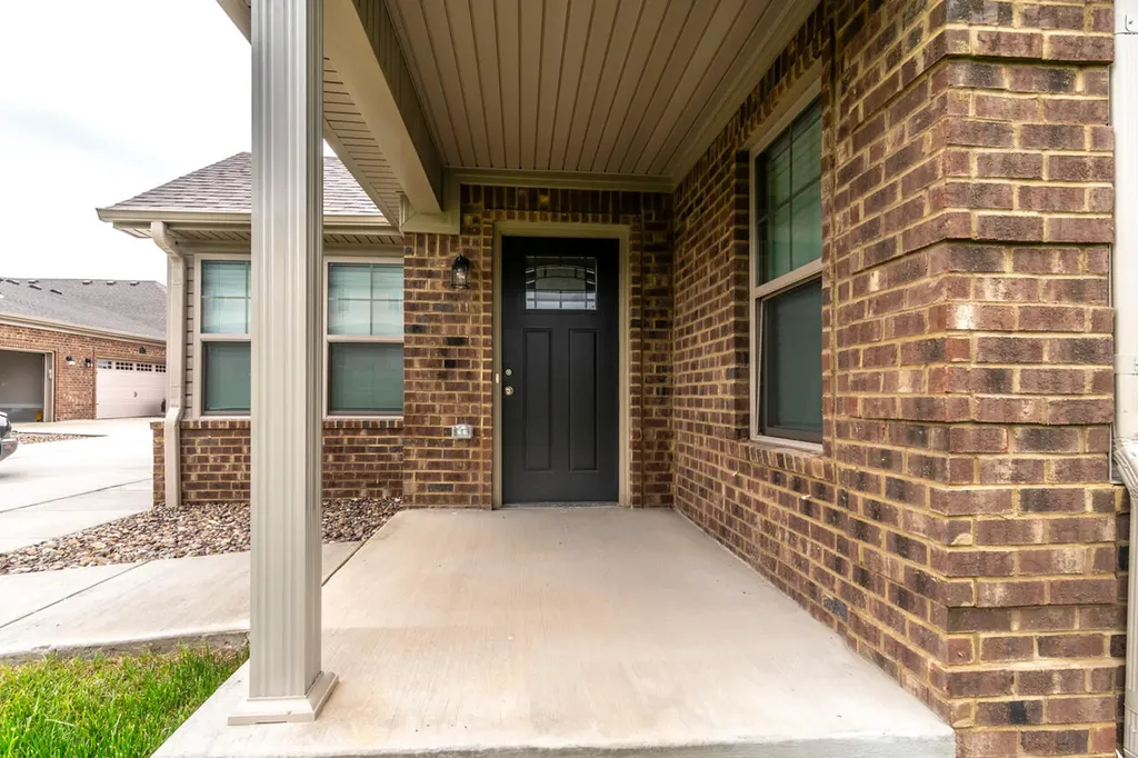 182 Garden Gate Drive Berea KY 40403