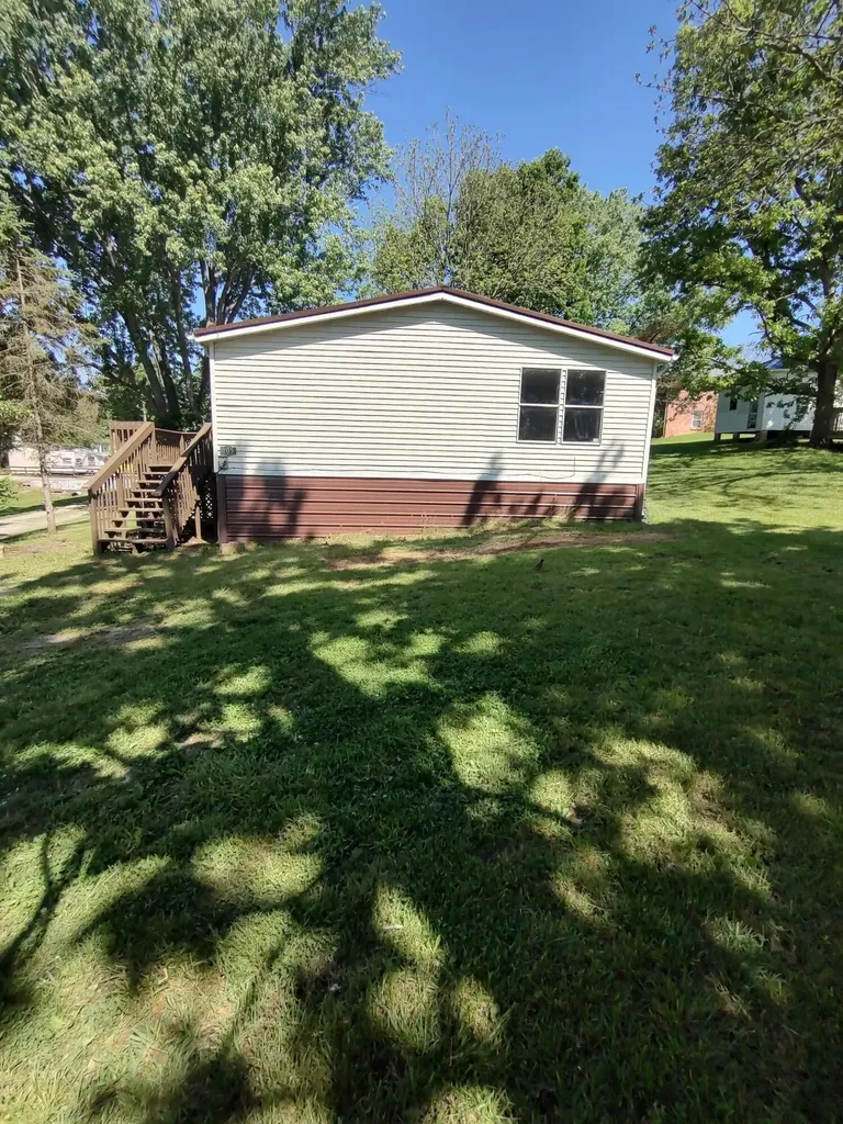 105 Pineview Lane Carlisle KY 40311