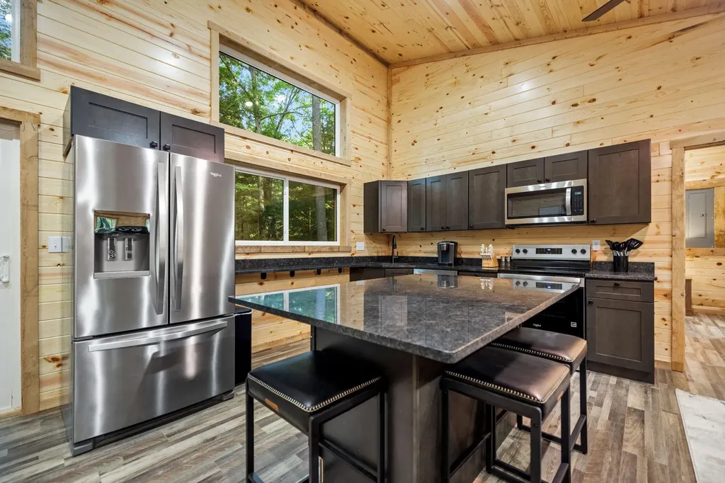 24 Joyful Springs Beattyville KY 41311