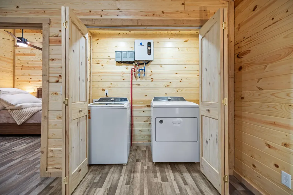 24 Joyful Springs Beattyville KY 41311