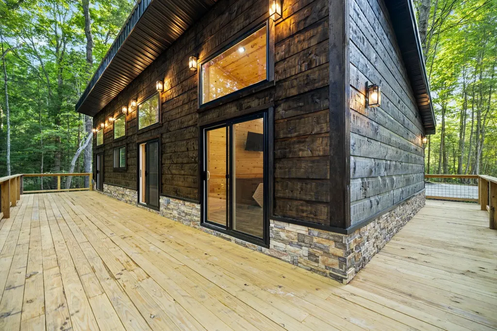 24 Joyful Springs Beattyville KY 41311