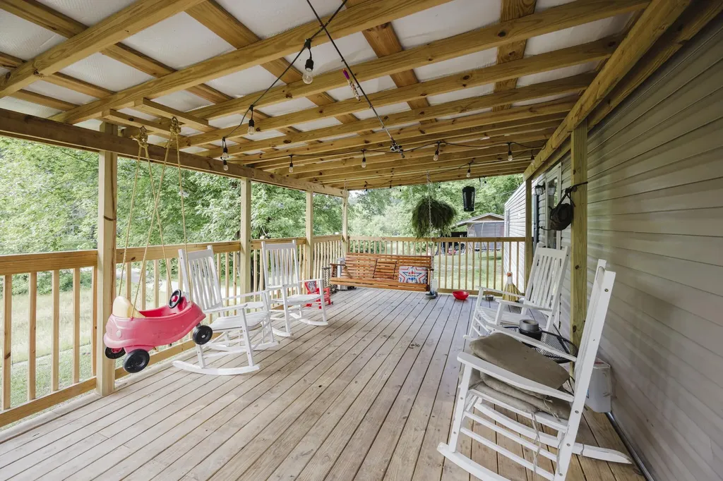 4627 Highway 437 West Liberty KY 41472