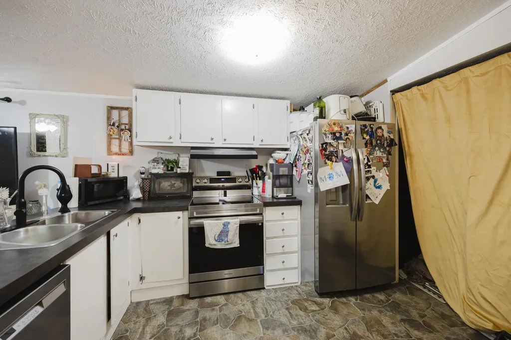 4627 Highway 437 West Liberty KY 41472