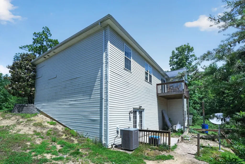 85 Bear Path Morehead KY 40351