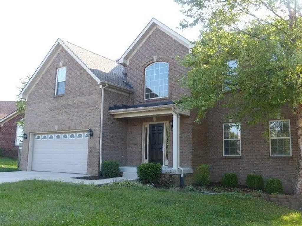 4752 Windstar Way Lexington KY 40515