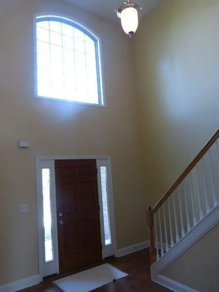 4752 Windstar Way Lexington KY 40515