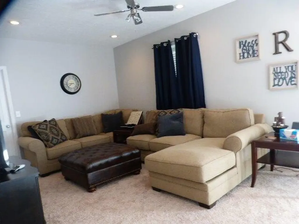 4752 Windstar Way Lexington KY 40515