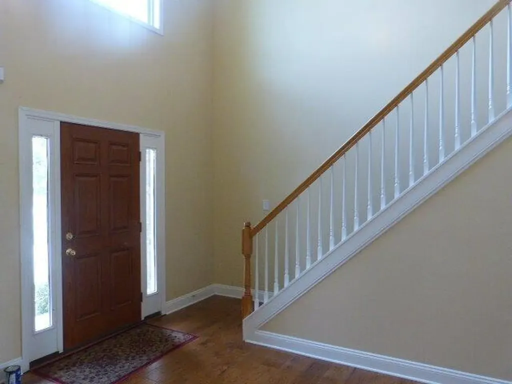 4752 Windstar Way Lexington KY 40515