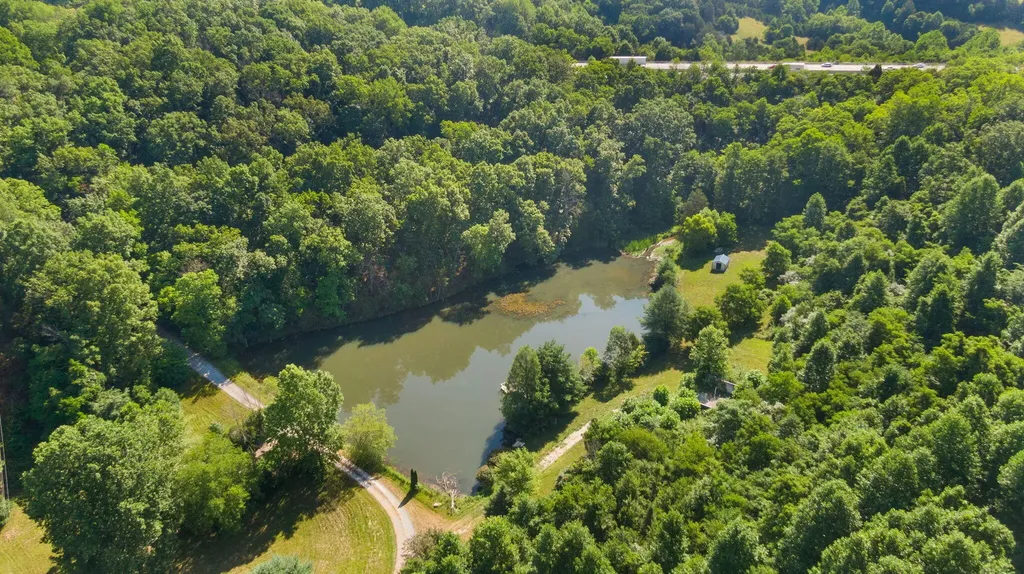 716 Renfro Creek Road Mt Vernon KY 40456