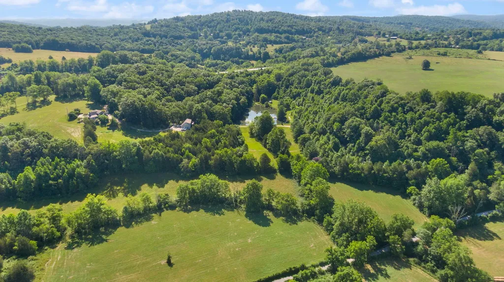716 Renfro Creek Road Mt Vernon KY 40456