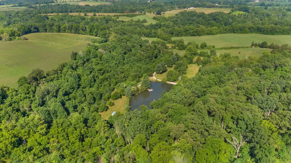 716 Renfro Creek Road Mt Vernon KY 40456