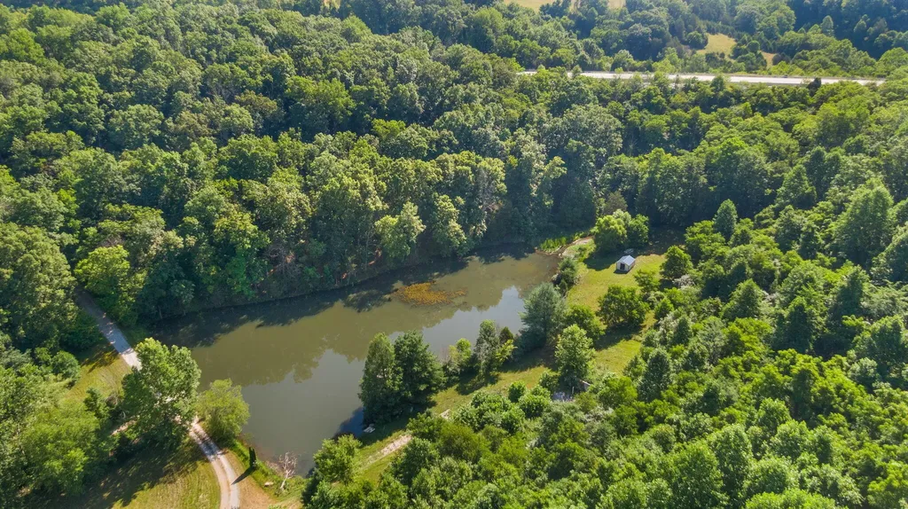 716 Renfro Creek Road Mt Vernon KY 40456
