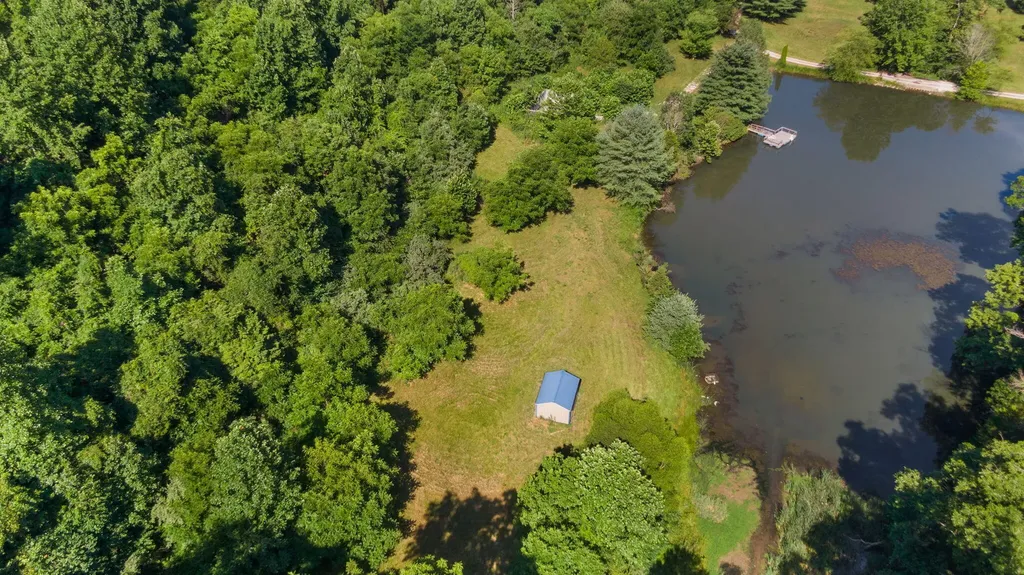 716 Renfro Creek Road Mt Vernon KY 40456