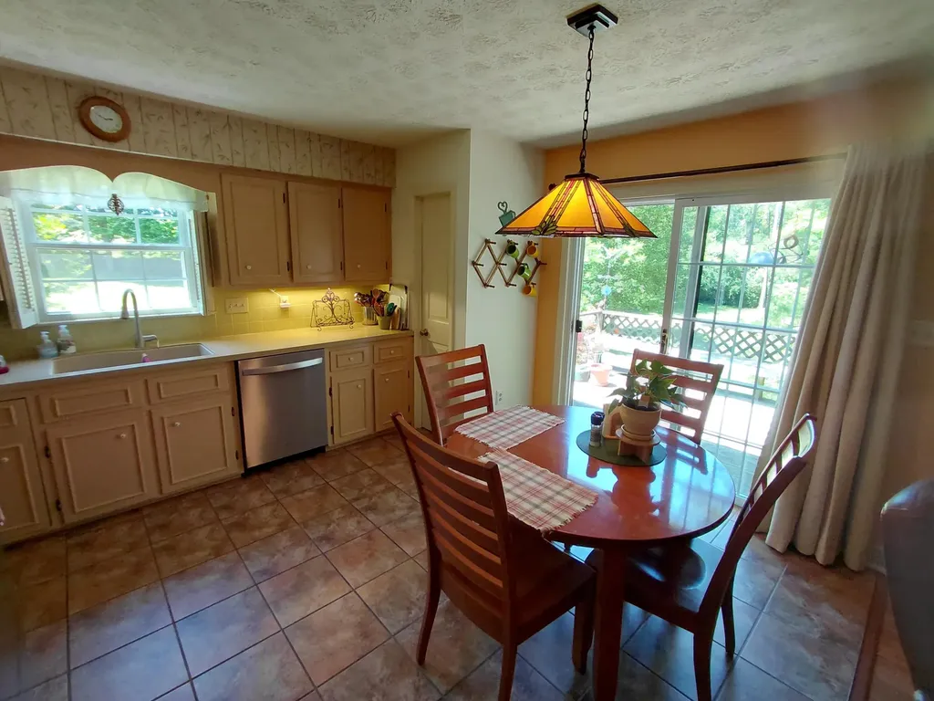 529 Silverbrook Drive Danville KY 40422