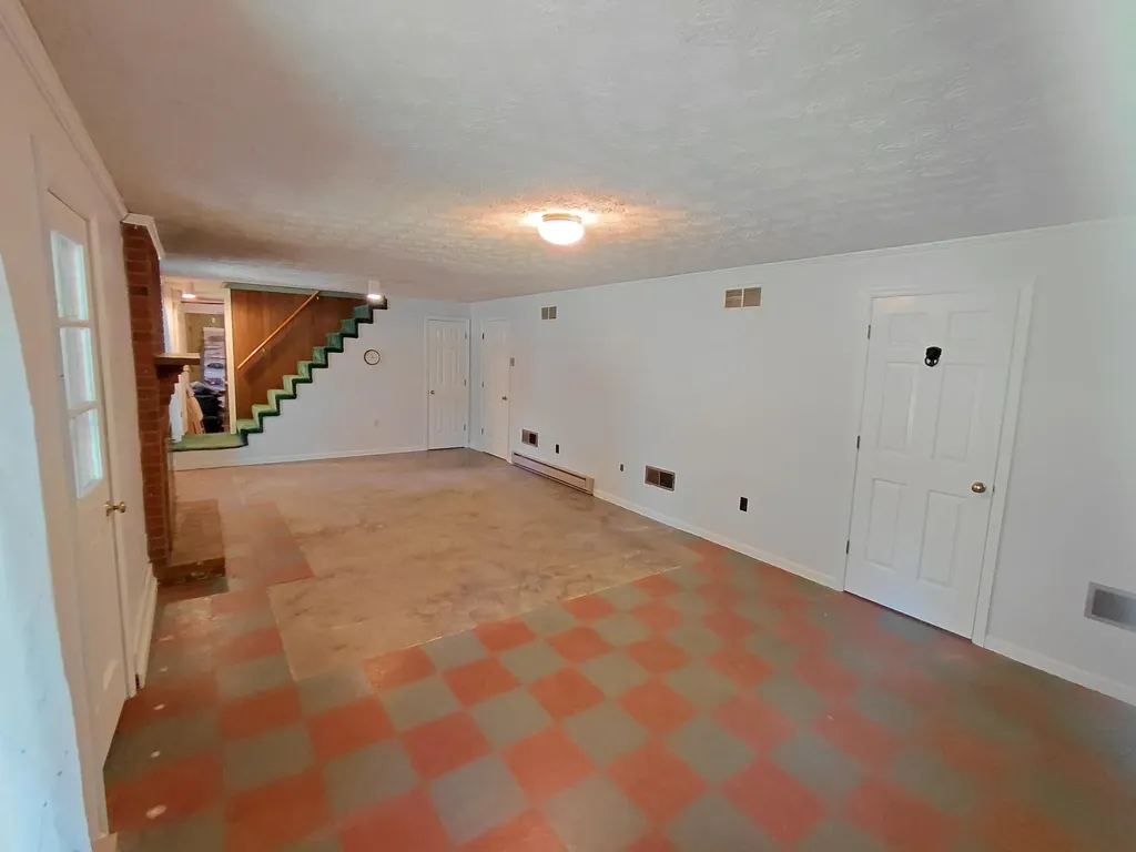 529 Silverbrook Drive Danville KY 40422