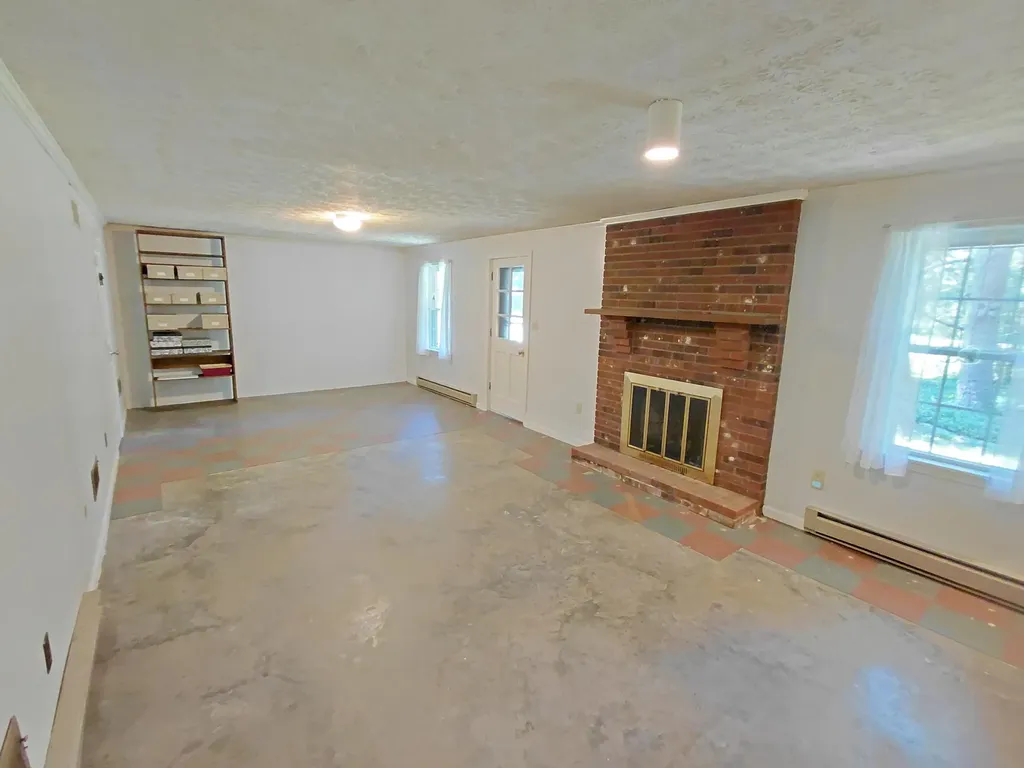 529 Silverbrook Drive Danville KY 40422