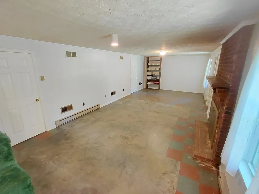 529 Silverbrook Drive Danville KY 40422