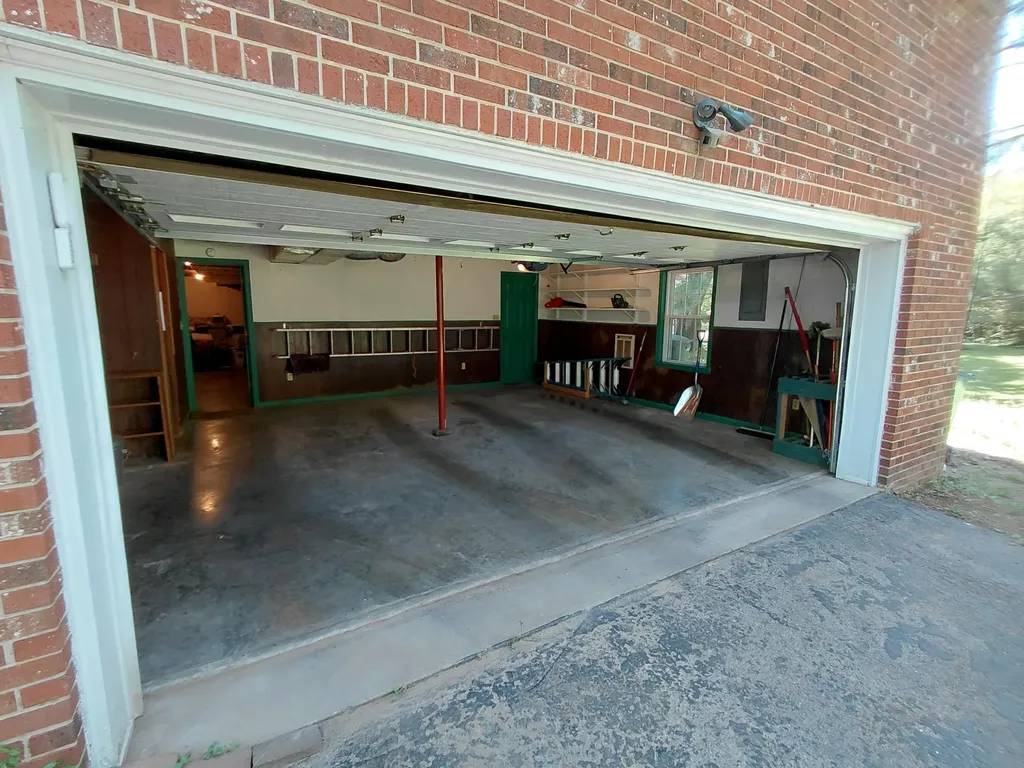529 Silverbrook Drive Danville KY 40422
