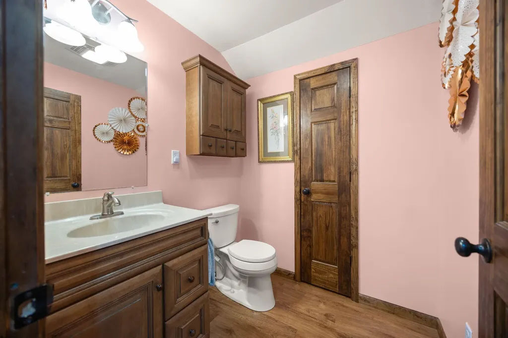 1717 Halltown Road Canmer KY 42722