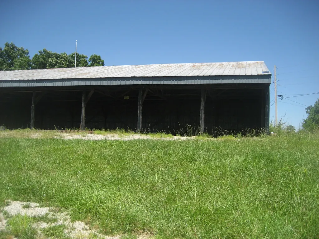 1234 Kays Road Lawrenceburg KY 40342
