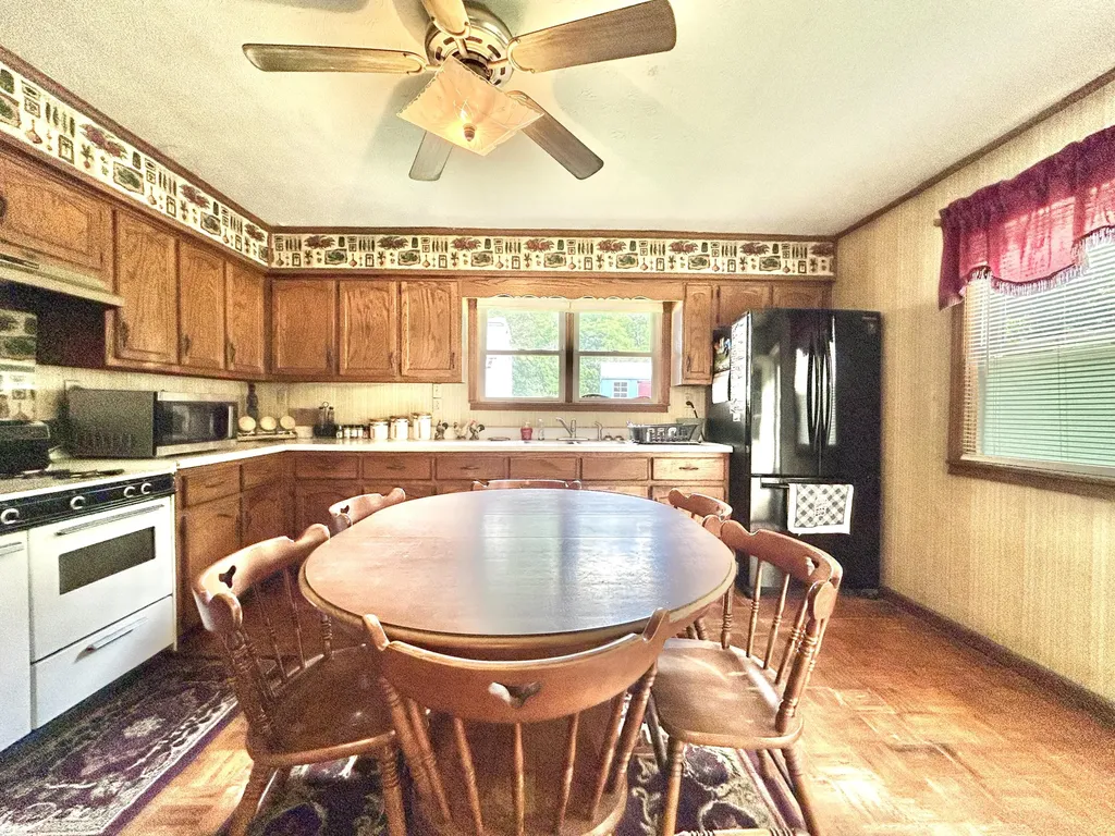 269 Strawberry Road Monticello KY 42633