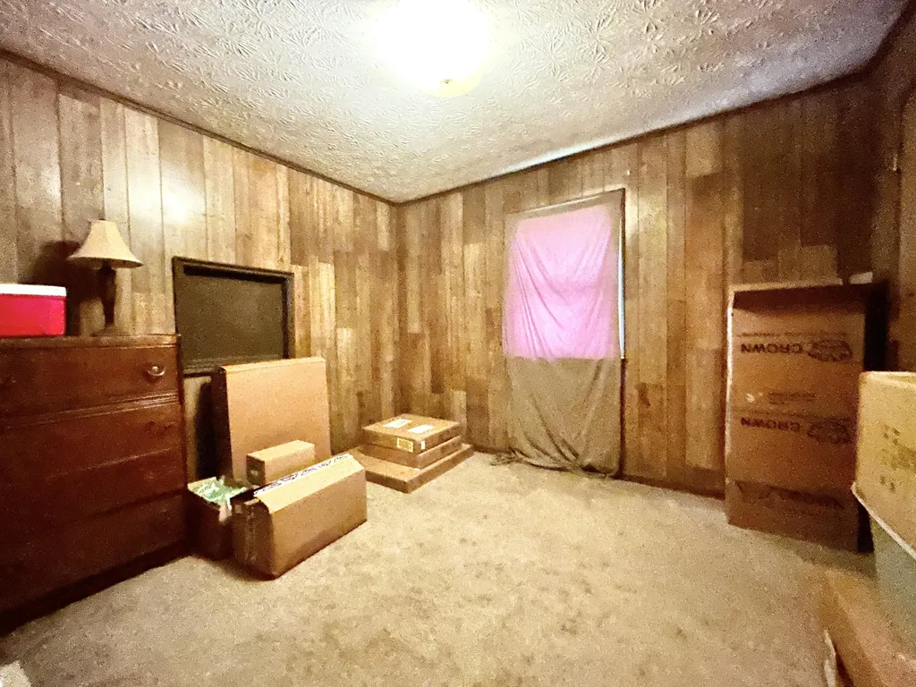269 Strawberry Road Monticello KY 42633