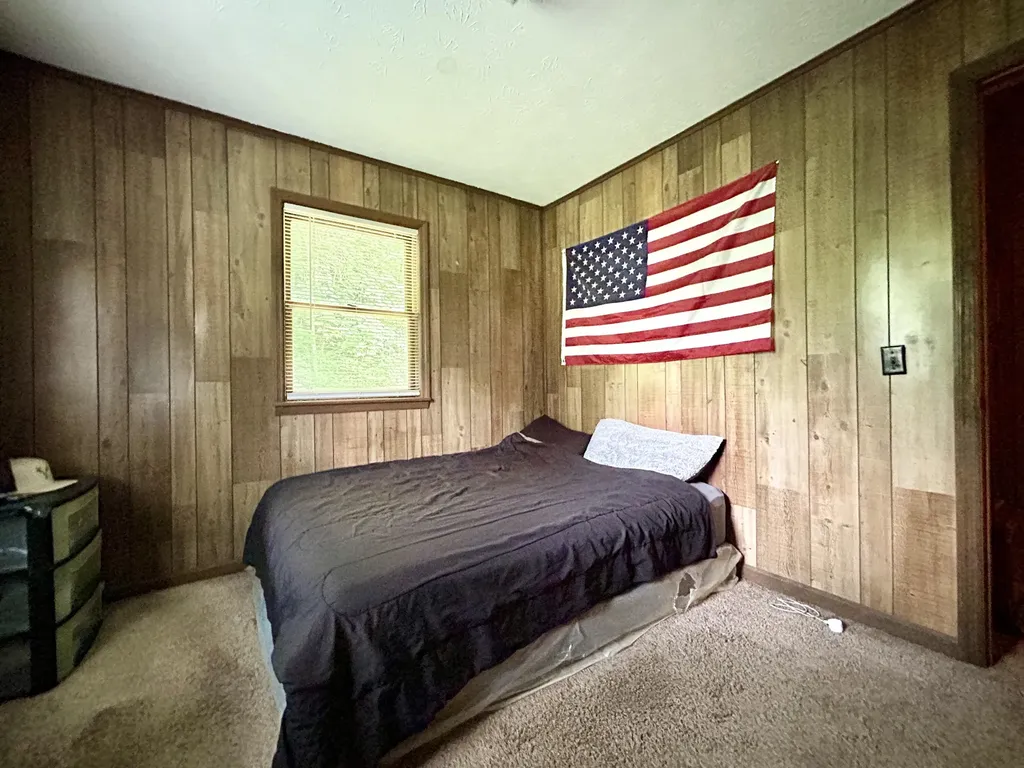 269 Strawberry Road Monticello KY 42633