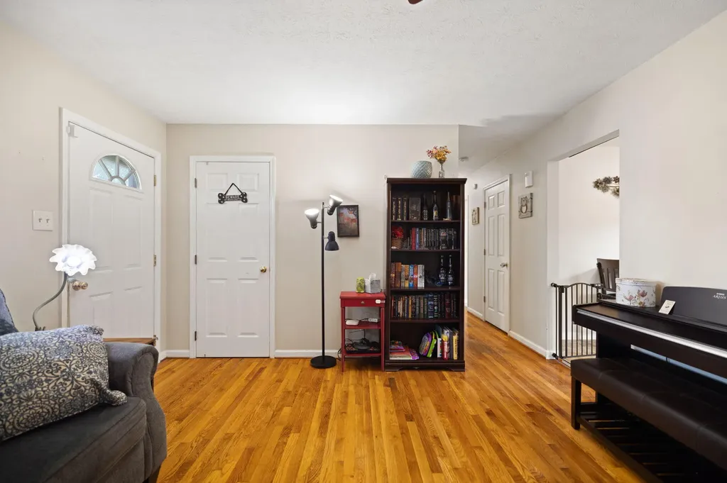 105 Hager Drive Richmond KY 40475