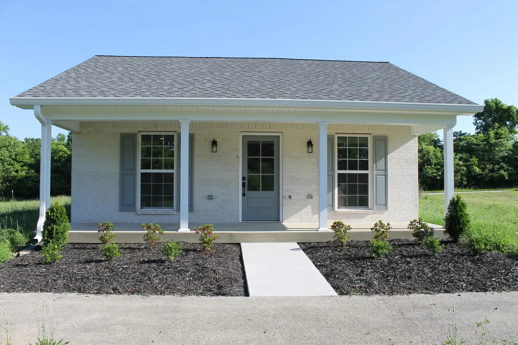 1719 Veterans Avenue Frankfort KY 40601