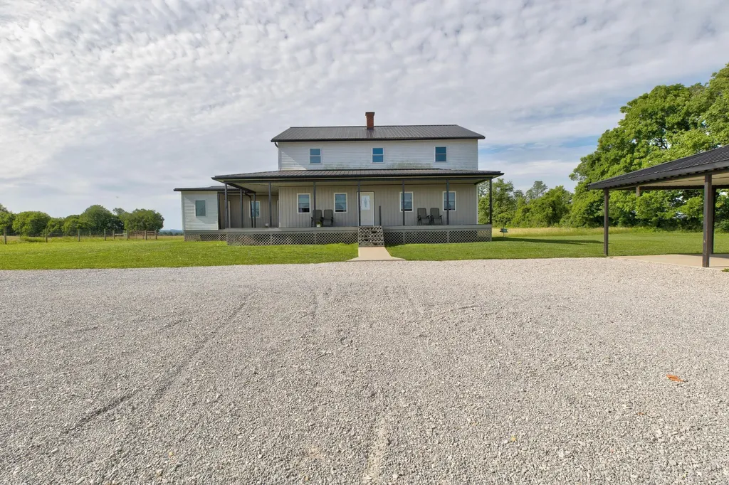 1053 Shrout Road Owingsville KY 40360