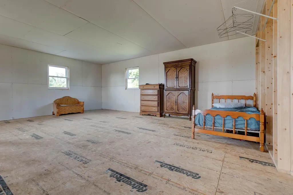 1053 Shrout Road Owingsville KY 40360