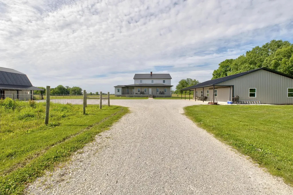 1053 Shrout Road Owingsville KY 40360