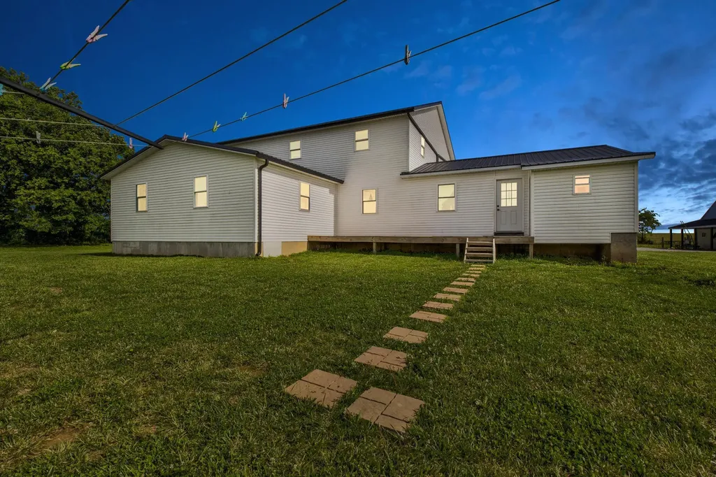 1053 Shrout Road Owingsville KY 40360