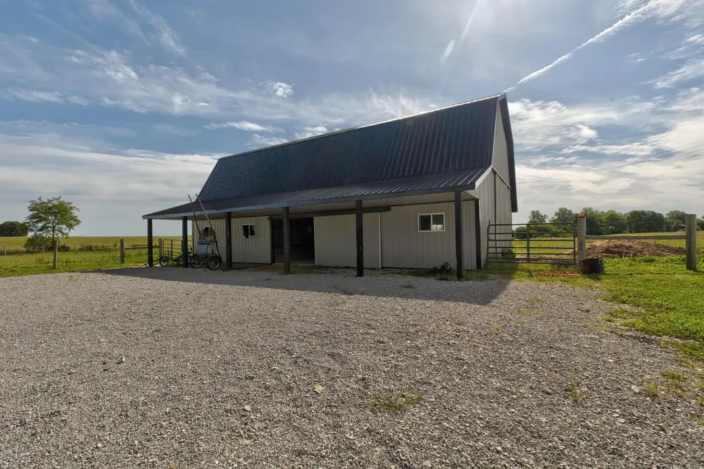 1053 Shrout Road Owingsville KY 40360