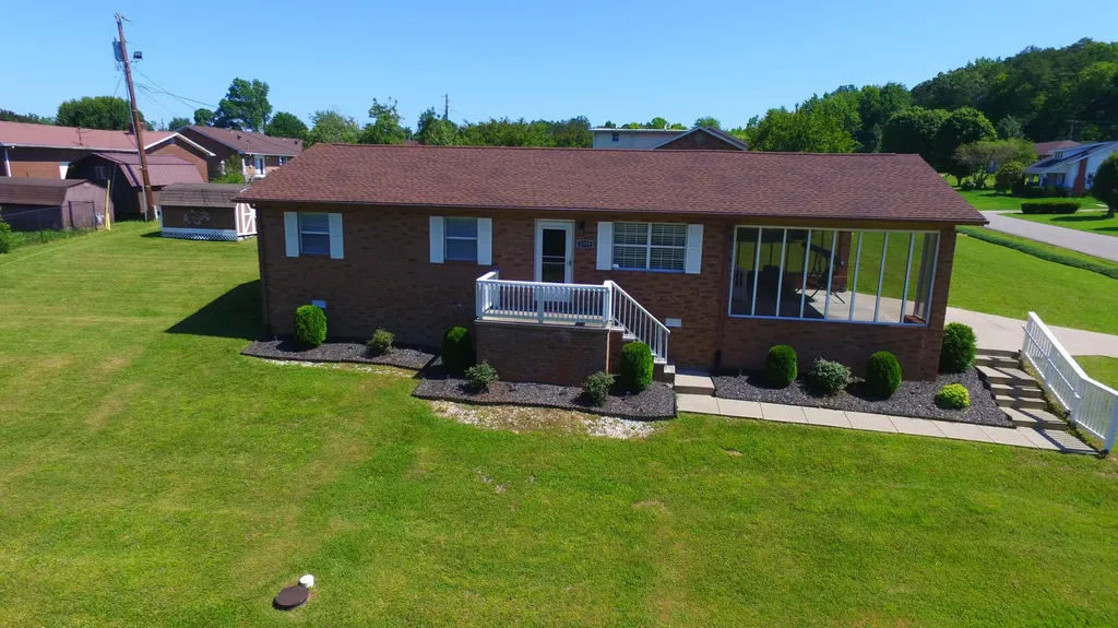 1039 Cardinal Drive Corbin KY 40701