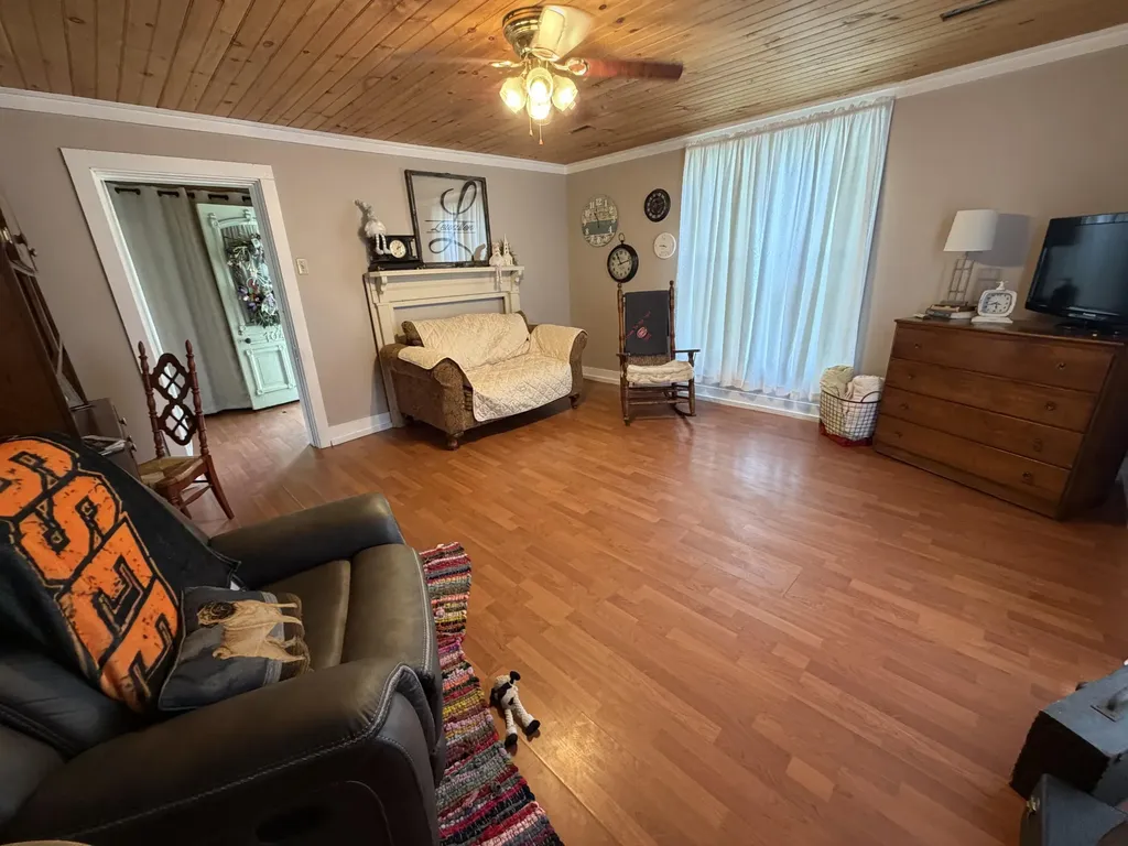 704 Barbourville Street Corbin KY 40701