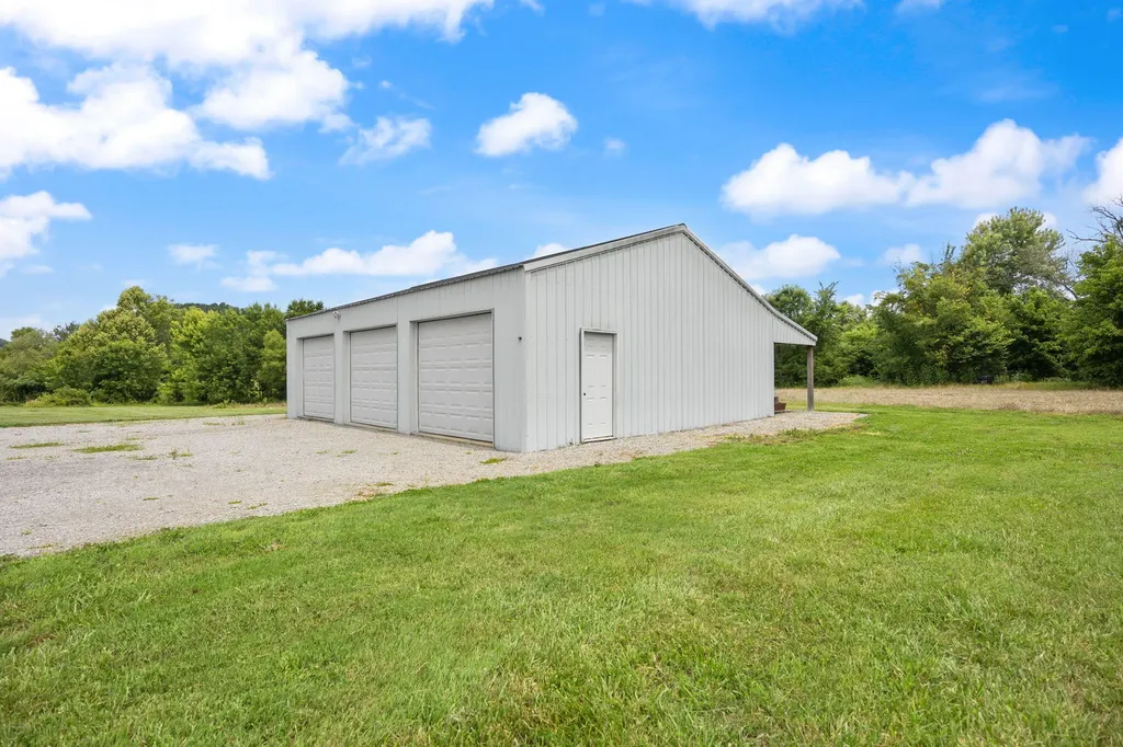176 Wetland Drive Jamestown KY 42629