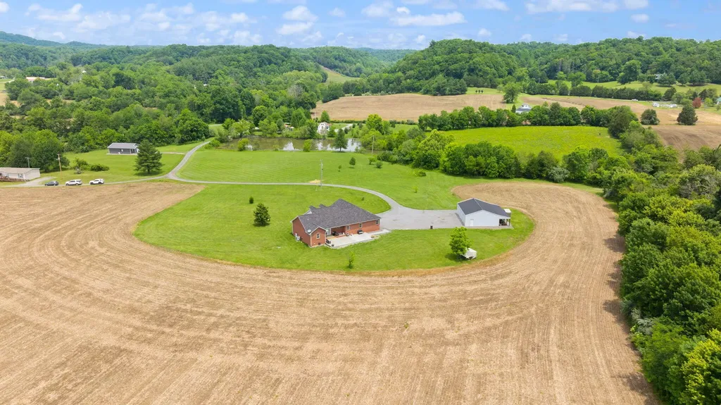 176 Wetland Drive Jamestown KY 42629
