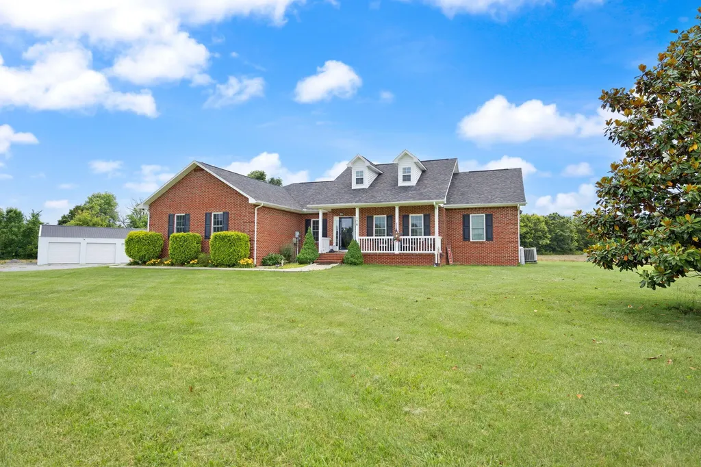 176 Wetland Drive Jamestown KY 42629