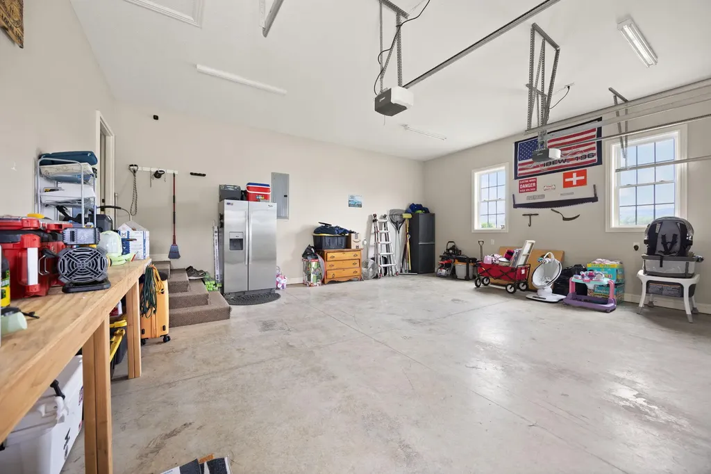 176 Wetland Drive Jamestown KY 42629