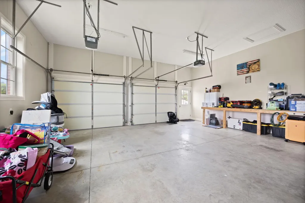 176 Wetland Drive Jamestown KY 42629
