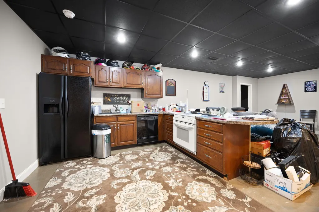 176 Wetland Drive Jamestown KY 42629
