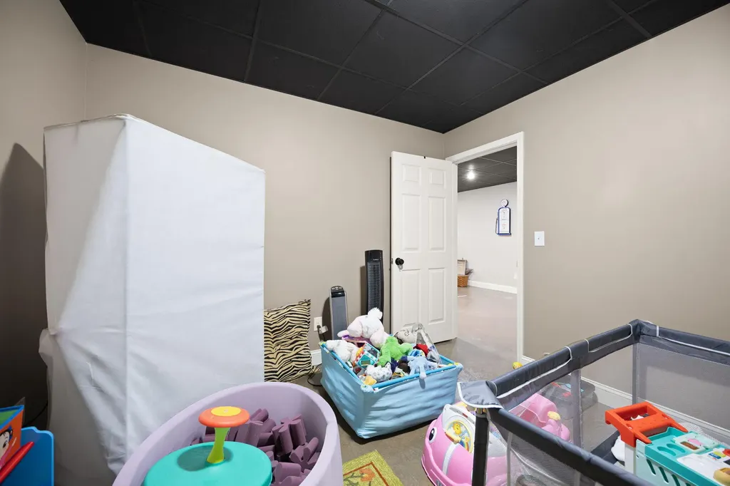 176 Wetland Drive Jamestown KY 42629