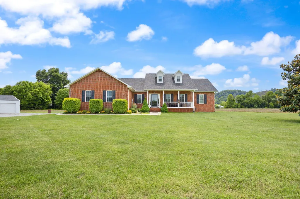 176 Wetland Drive Jamestown KY 42629