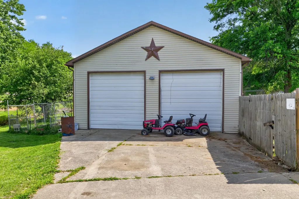 204-208 Liddell Street Perryville KY 40468