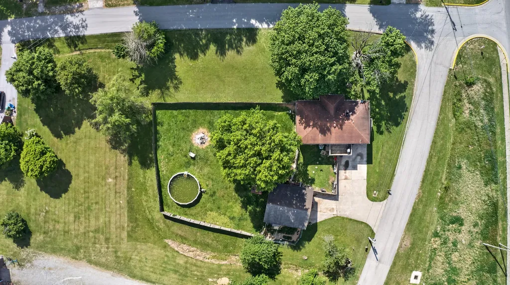 204-208 Liddell Street Perryville KY 40468