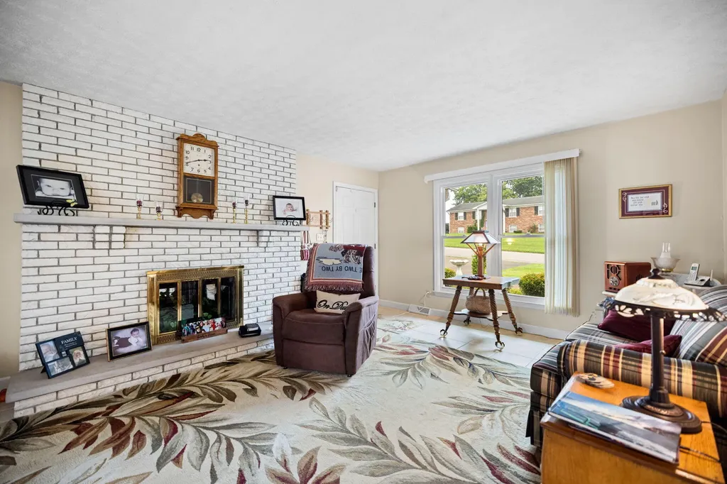 144 Frankie Drive Richmond KY 40475