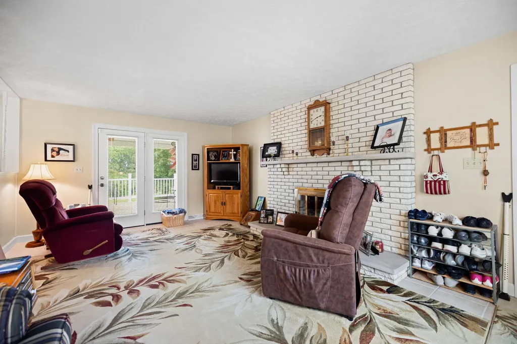 144 Frankie Drive Richmond KY 40475