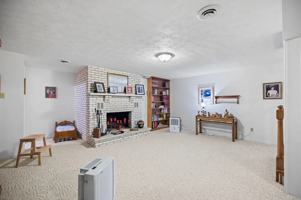 144 Frankie Drive Richmond KY 40475