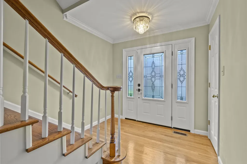 236 Chippendale Circle Lexington KY 40517